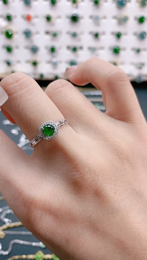 【闪购商品】翡翠戒指银S925镶嵌天然翡翠