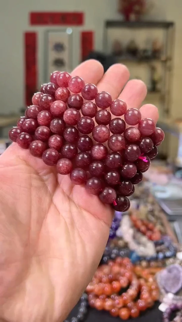 【闪购商品】石英质玉手链未镶嵌10mm+老矿草莓晶（多样性发其一）