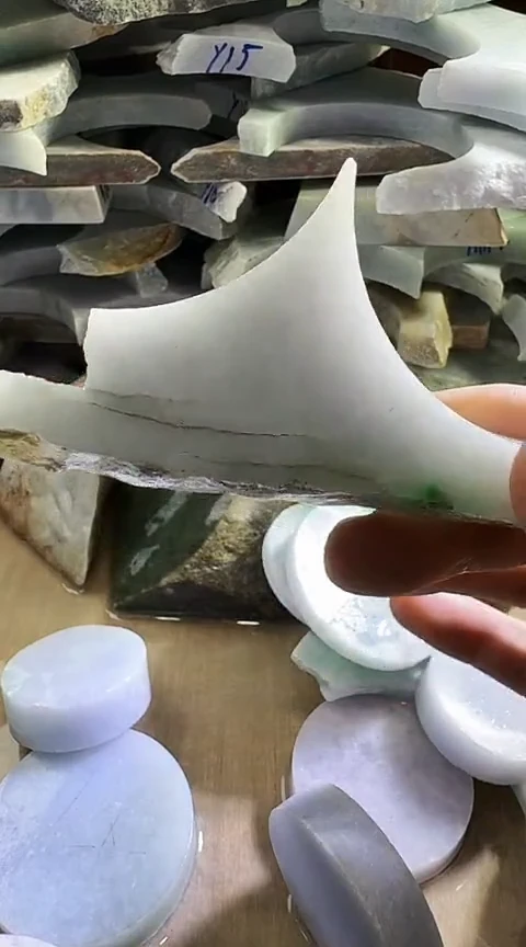 裸石翡翠缅甸翡翠A货花304