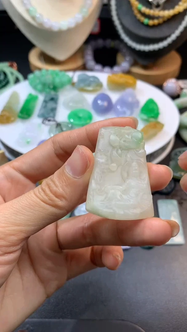 【闪购商品】定制翡翠未镶嵌翡翠