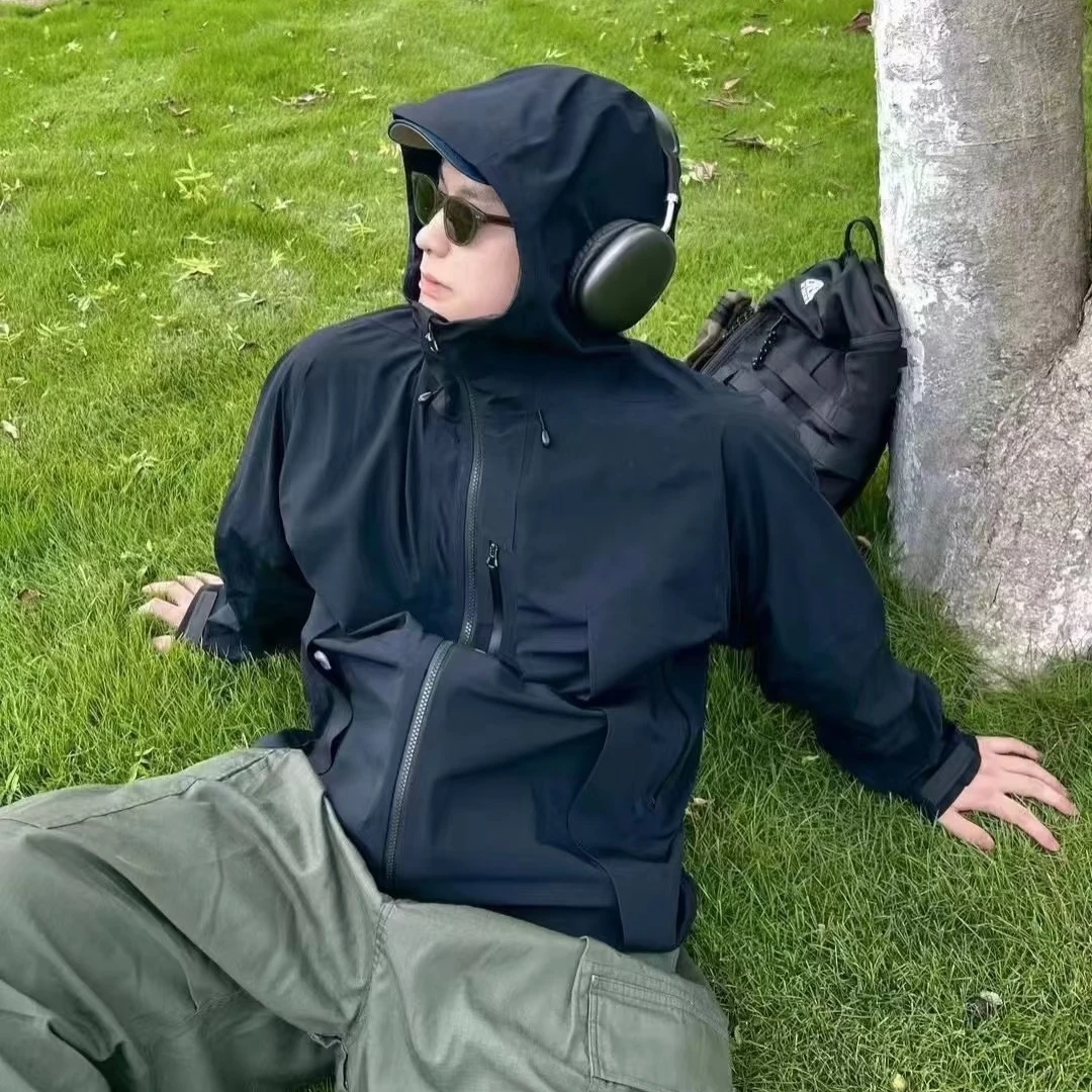 硬壳户外冲锋衣新款