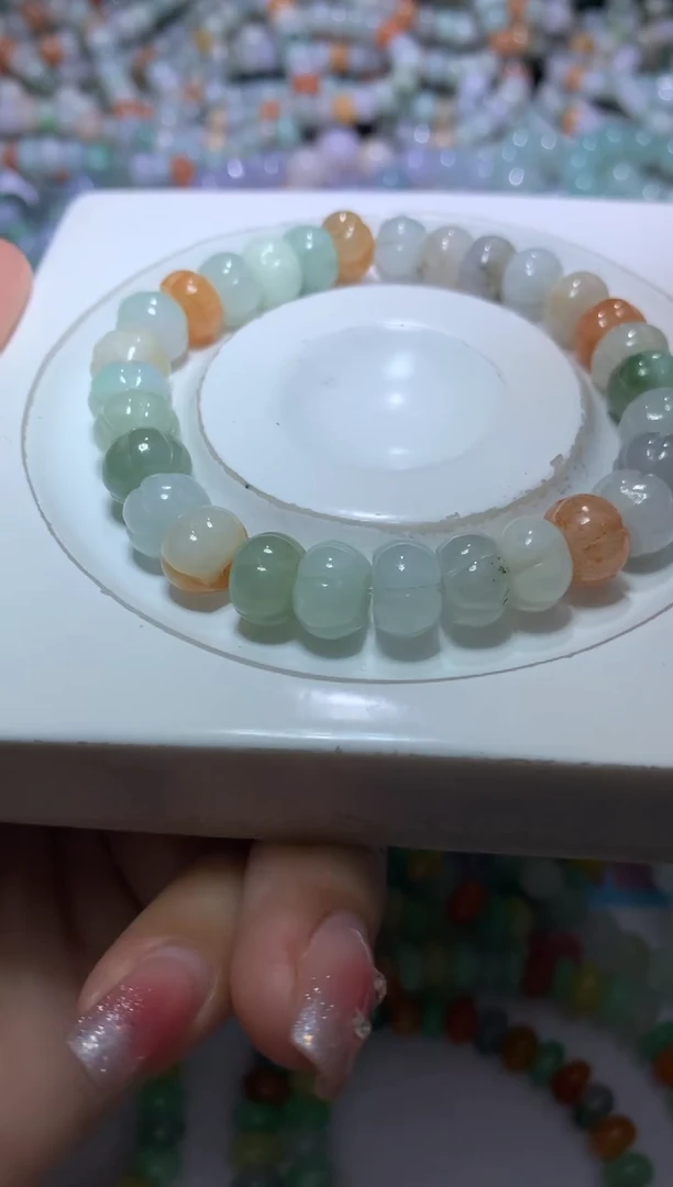 翡翠挂件未镶嵌CXX011935