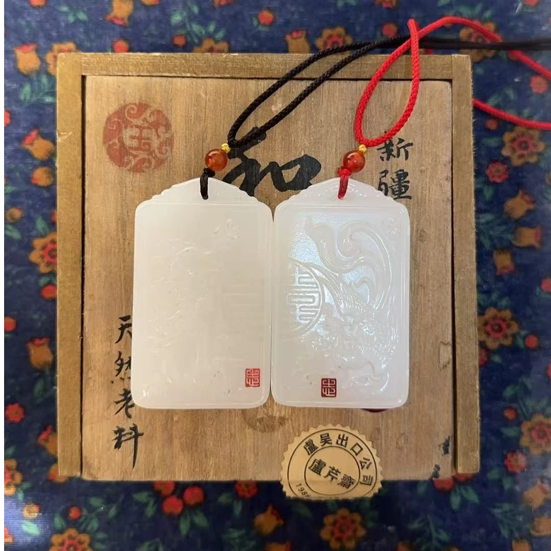 【闪购商品】龙凤一对附带木盒