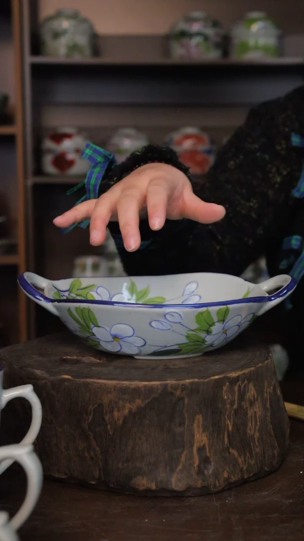 【闪购商品】椿野8寸双耳盘（蓝雪花）C126