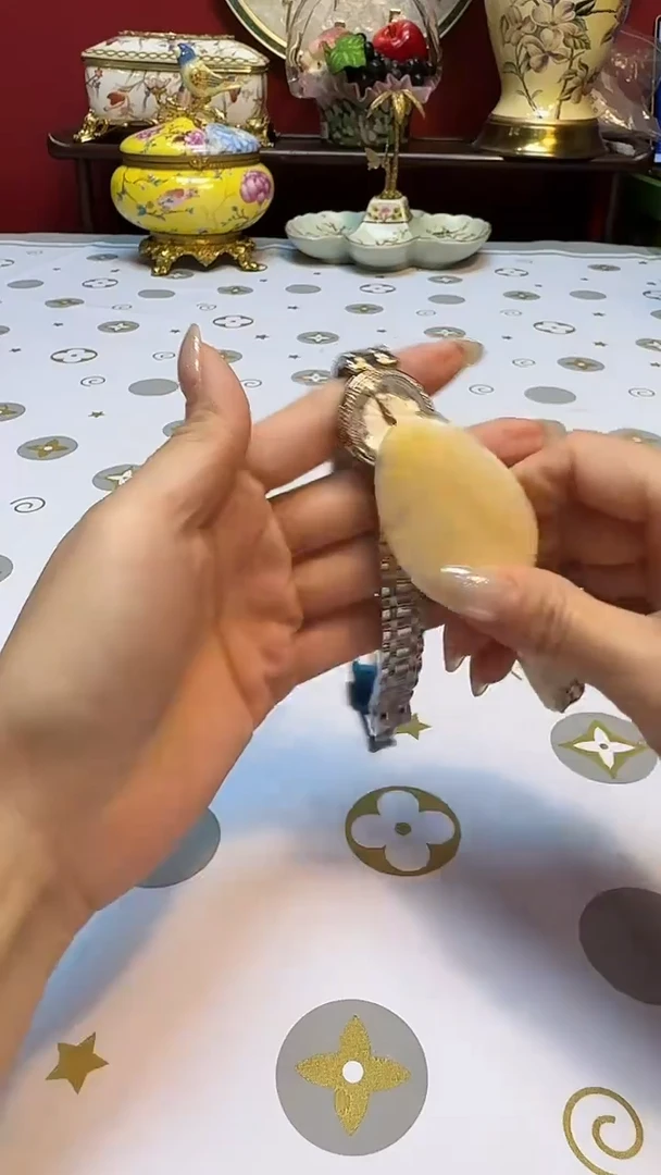 伦QQQQQQQQQQQQQQ