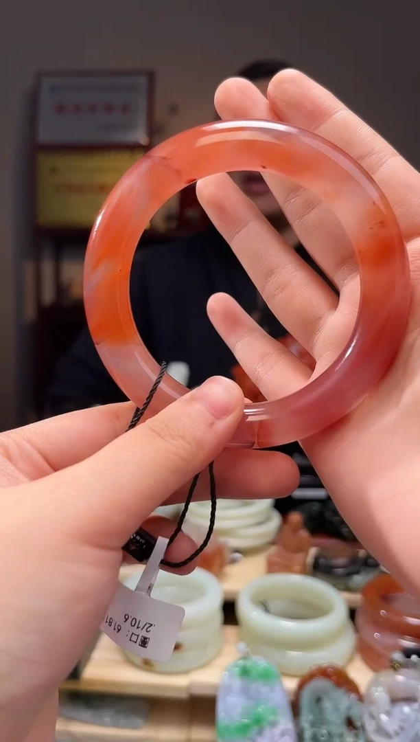 颈饰未镶嵌南红玛瑙姐*59