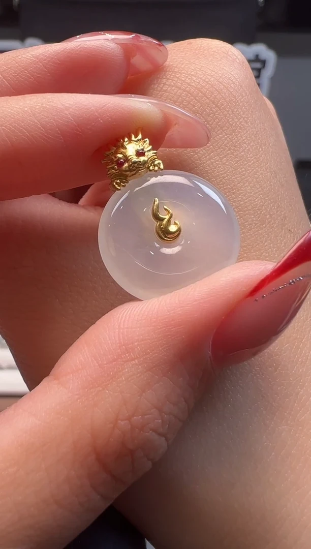 吊坠(不含链)18K金镶嵌翡翠缅甸珠宝严选