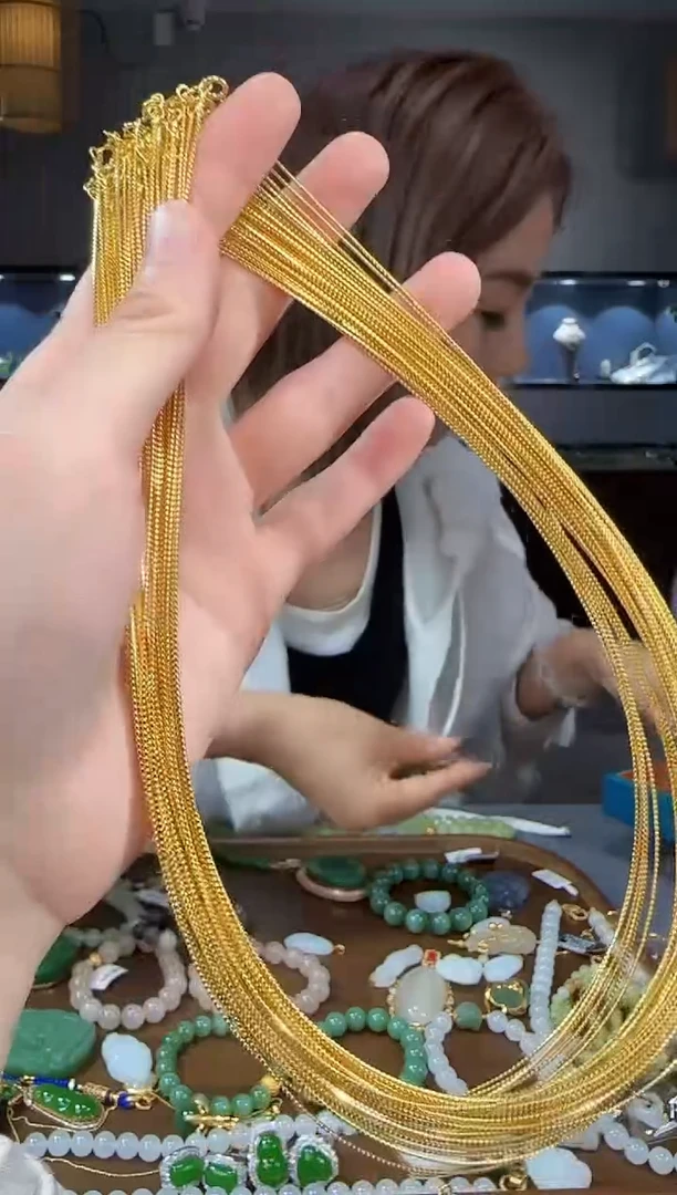 和田玉未镶嵌吊坠(不含链)1