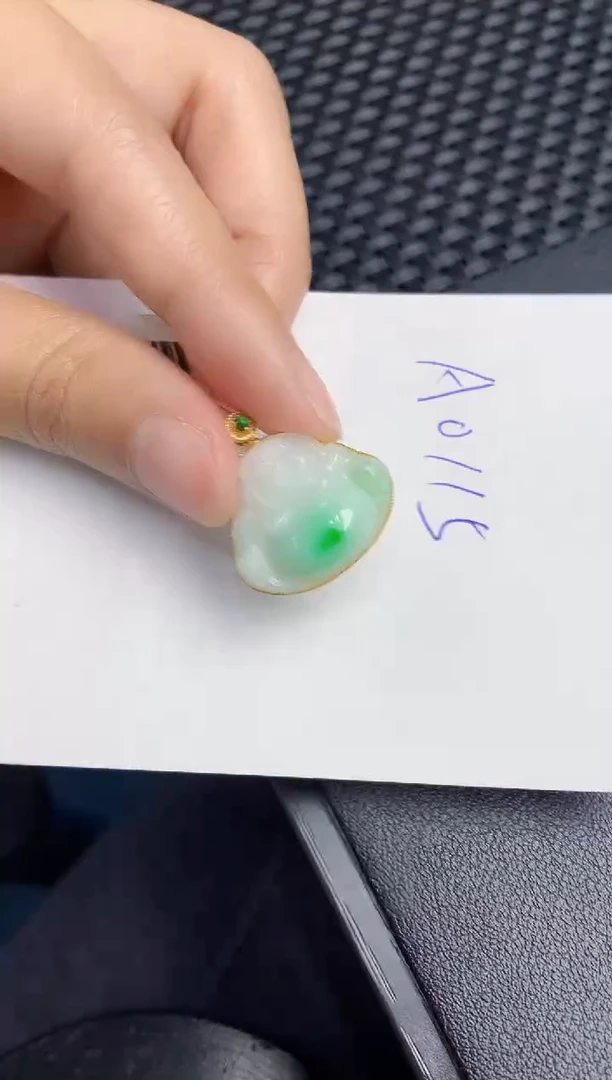 【闪购商品】翡翠颈饰18K金镶嵌000000000