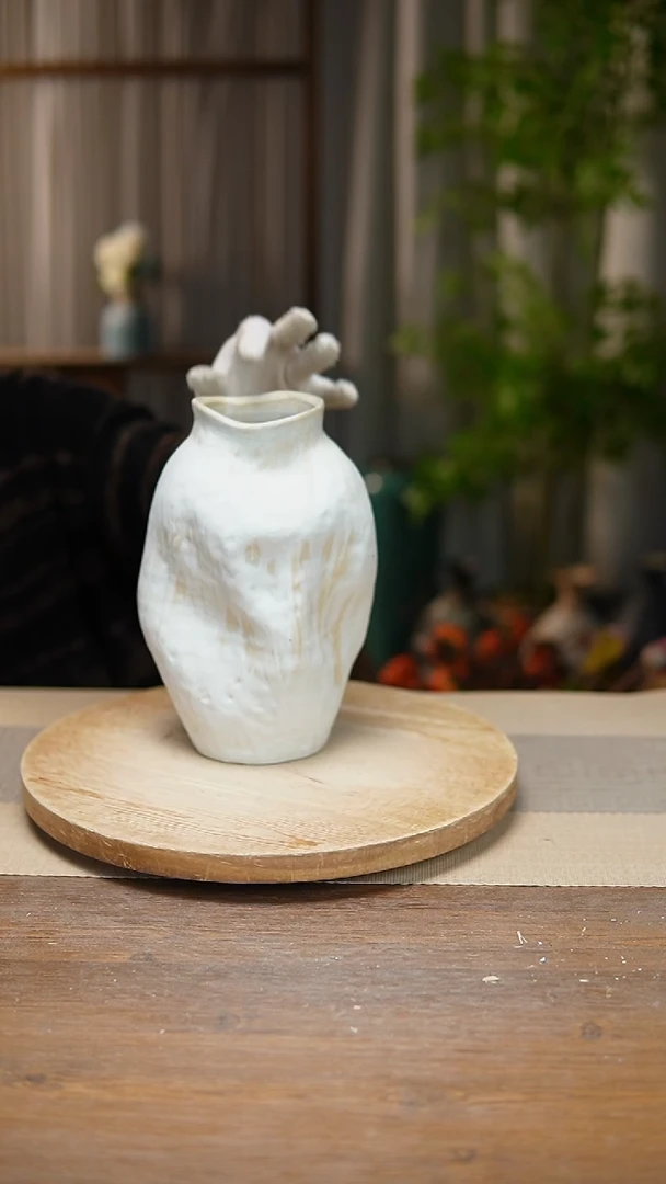 【闪购商品】陶瓷  花器陶瓷花瓶手捏瓶002瑕疵