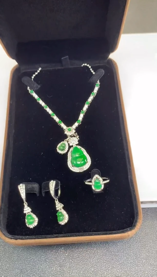 颈饰未镶嵌翡翠********183