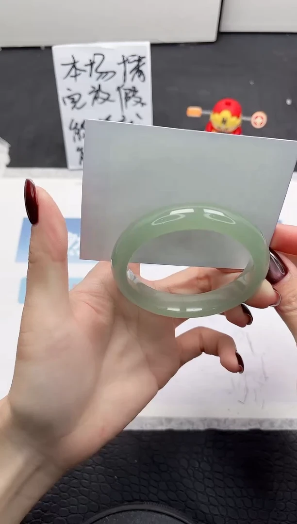 【闪购商品】石英质玉手镯未镶嵌L99-54.8