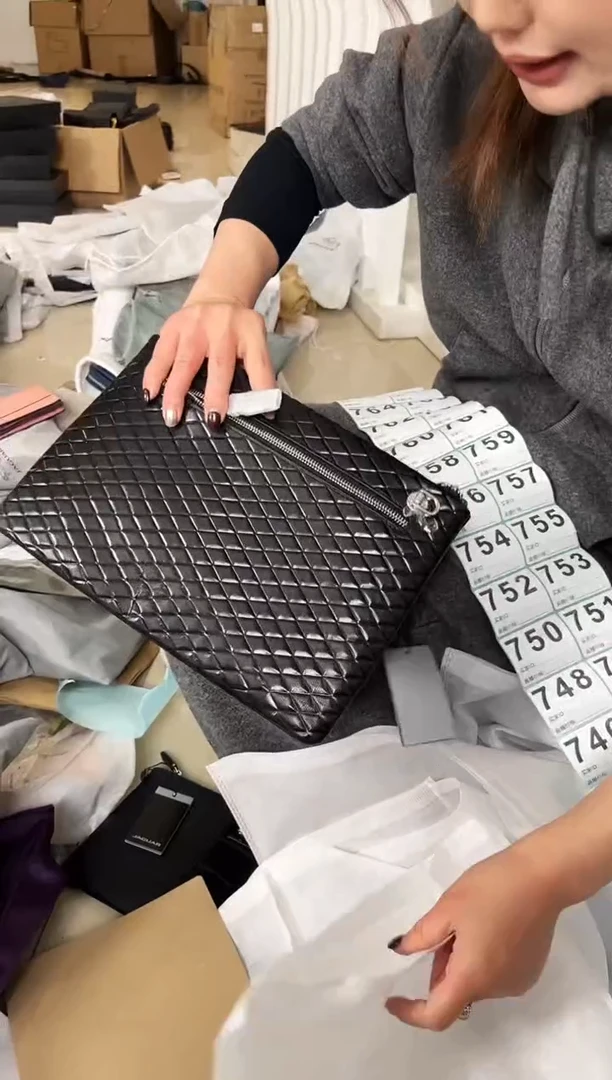 头层牛皮744品牌男包清货中（不要卡单，理性消费）