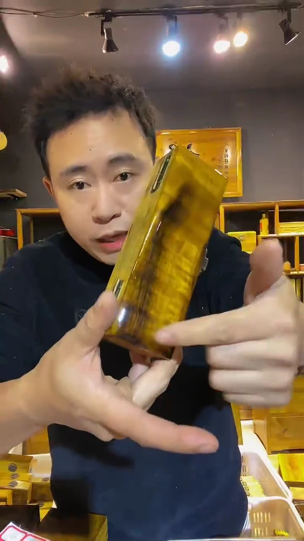 木金丝楠木制品金条盒