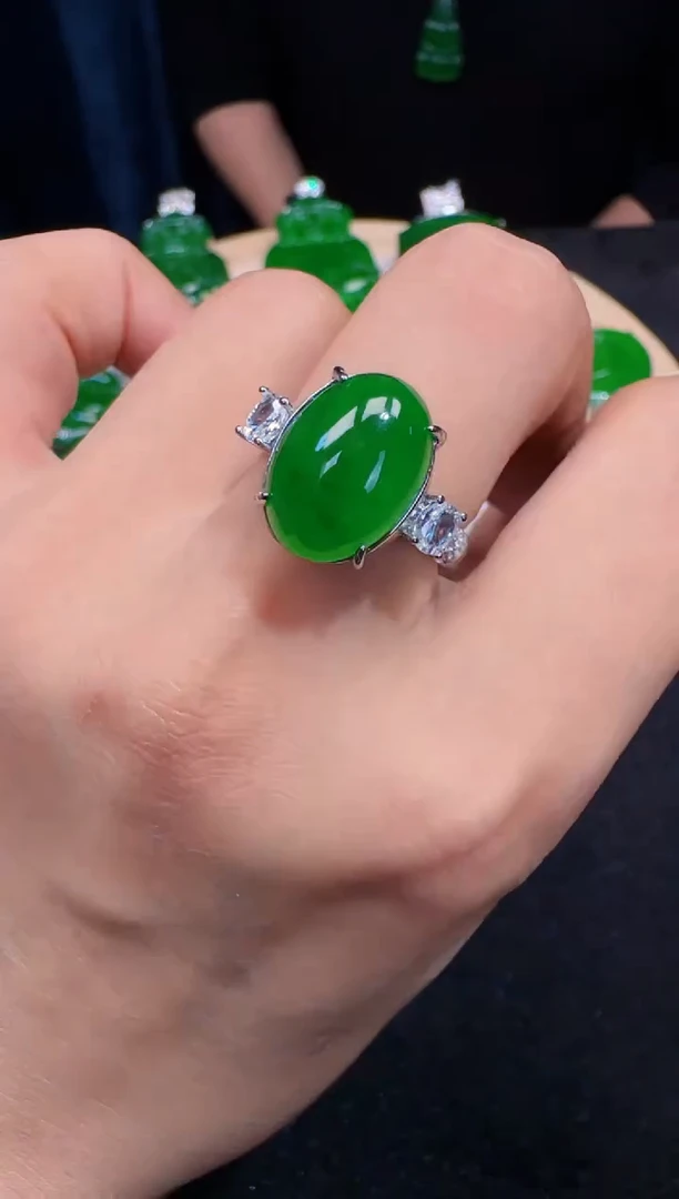 未镶嵌定制翡翠翡翠吊坠32