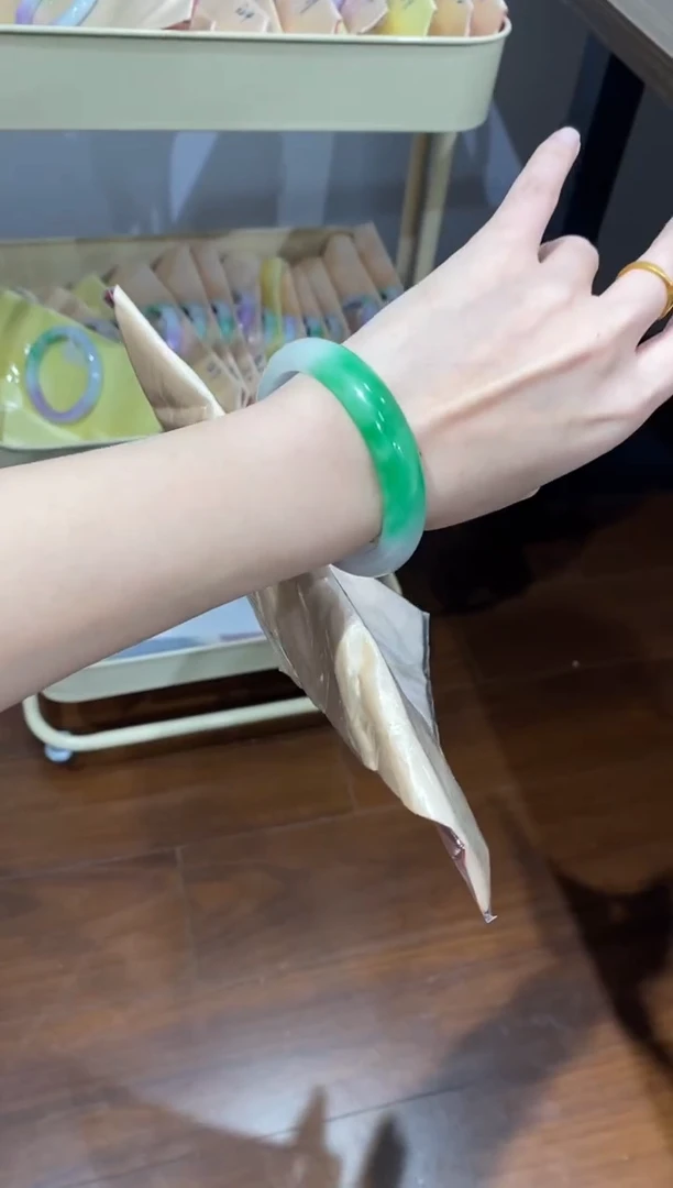 闪购为准，一物一图。