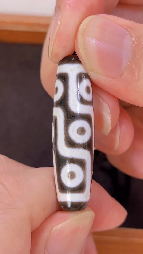 未镶嵌颈饰玛瑙/玉髓钟志明极致黑白折线九眼42.5*11.3