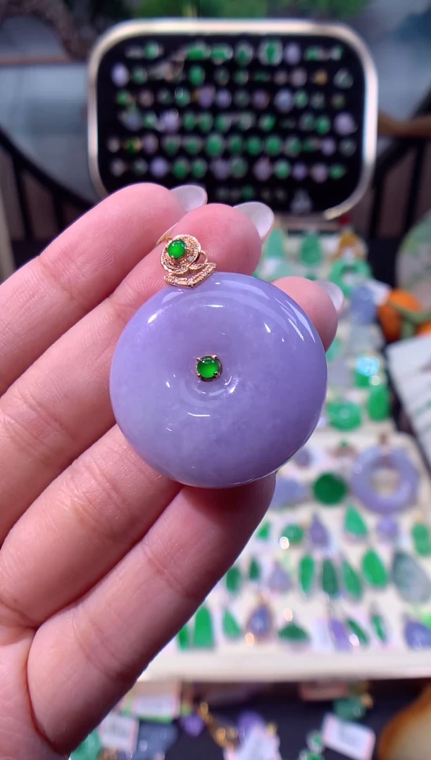 【闪购商品】翡翠颈饰18K金镶嵌缅甸天然A货翡翠