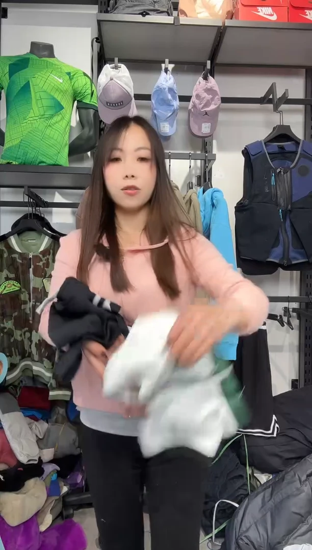 1129编码 瑕疵款直播间过款为准 尺码  XS 3