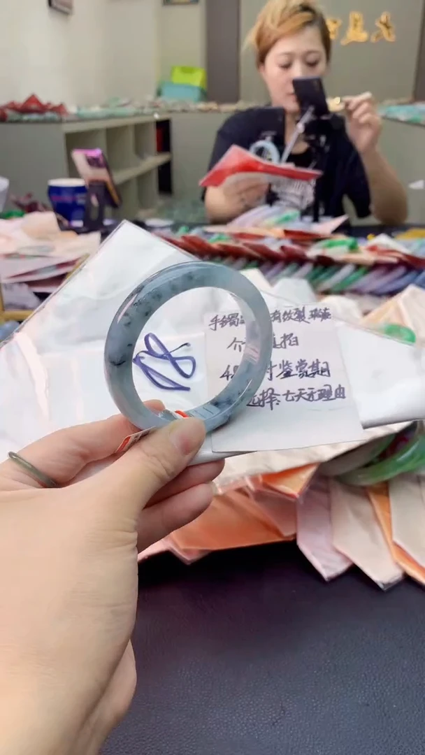 翡翠手镯未镶嵌0616664638