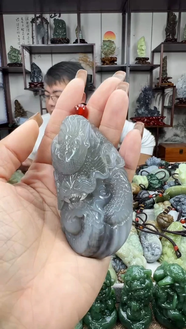未镶嵌和田玉把件1