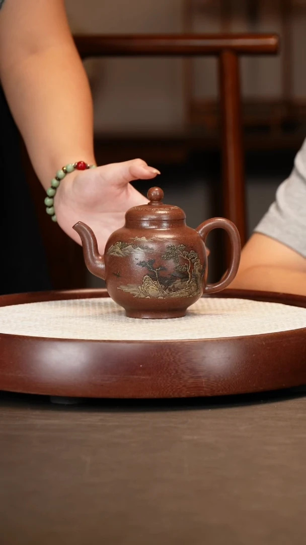 【诸葛永南】宫灯260c