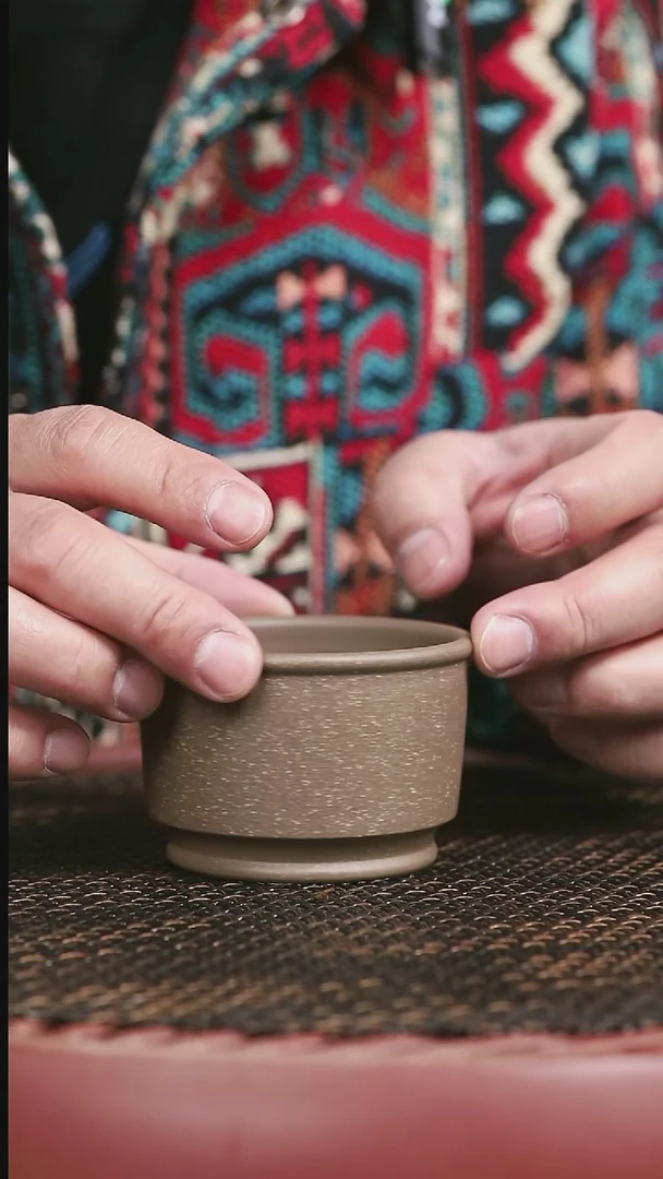 【闪购商品】紫砂蟹壳青圈底竹节杯主人杯