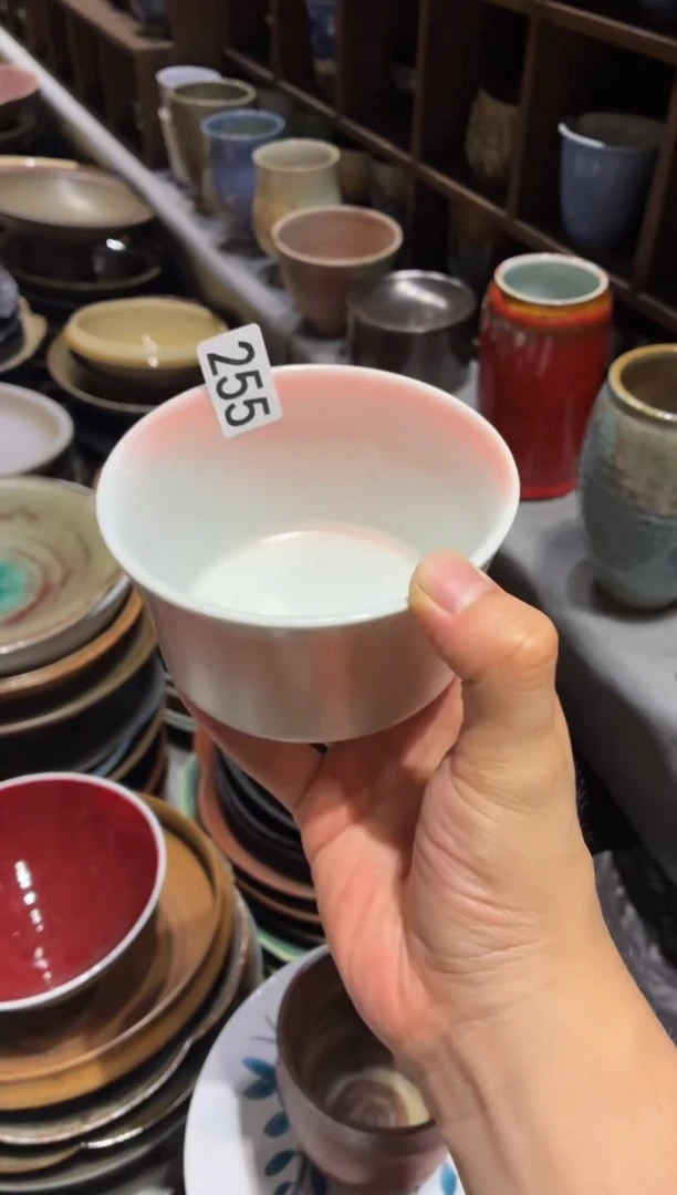 瓷片石*毛255  微瑕桃夭竹节碗1个