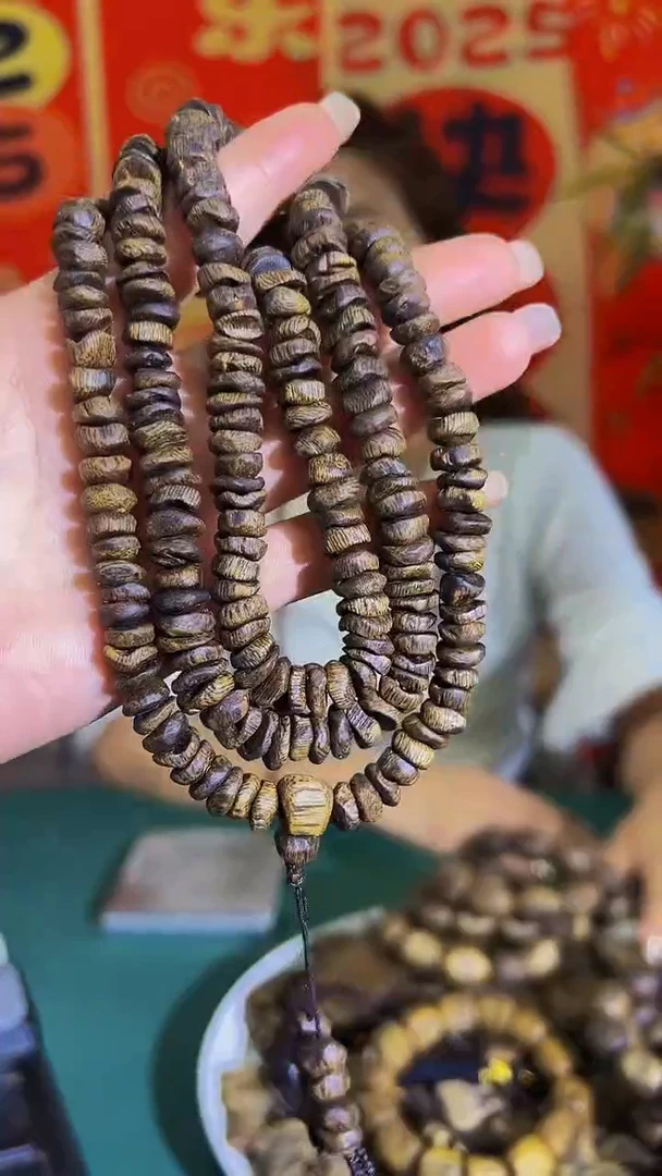 【闪购商品】沉香手串沉水天然老料包壳多圈38