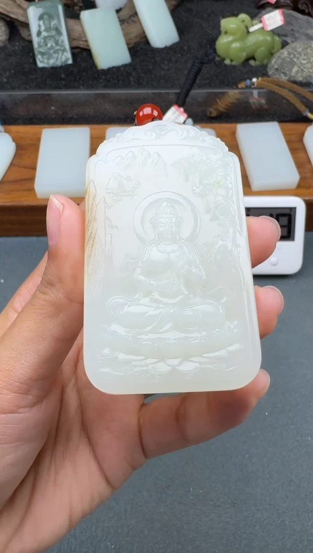 颈饰未镶嵌和田玉1