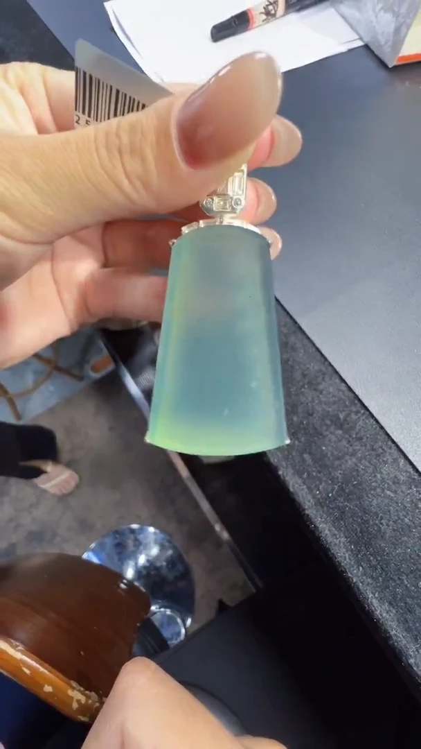 定制翡翠未镶嵌无事牌1