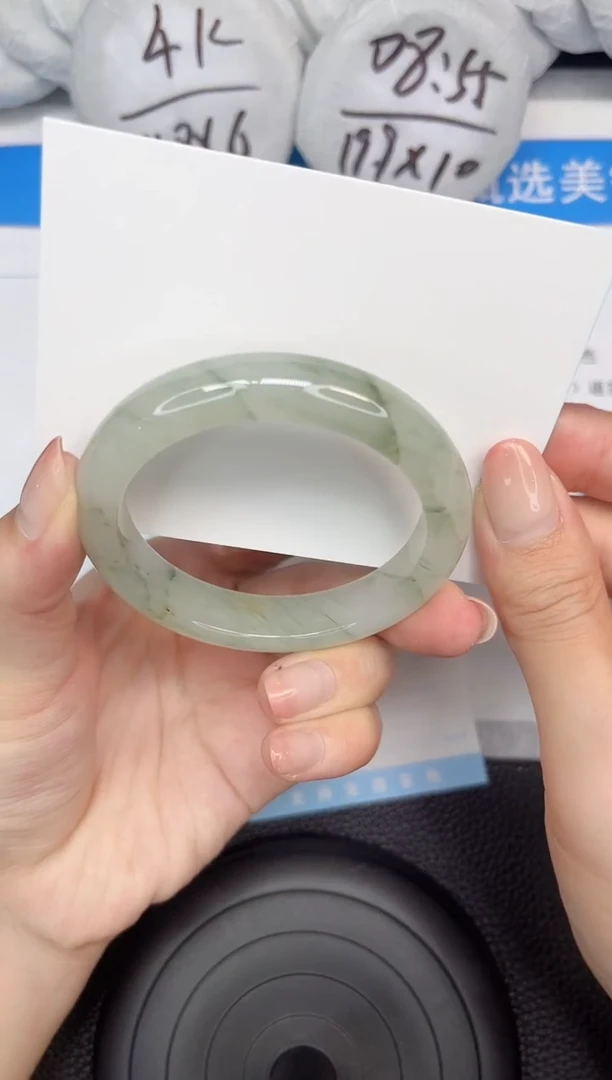 石英质玉手镯未镶嵌136-51.8