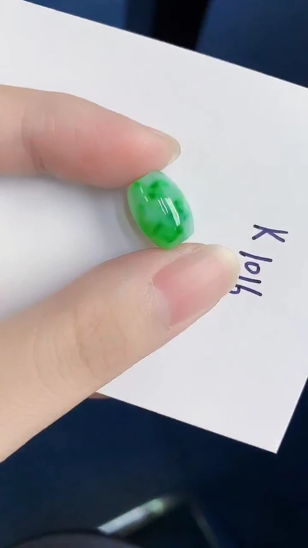 颈饰未镶嵌翡翠天然翡翠缅甸A货