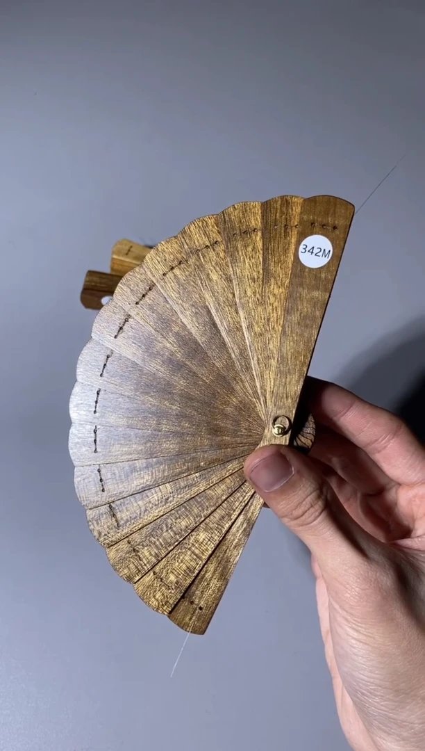 【闪购商品】金丝楠342号10cm金丝楠木小叶桢楠掌中扇