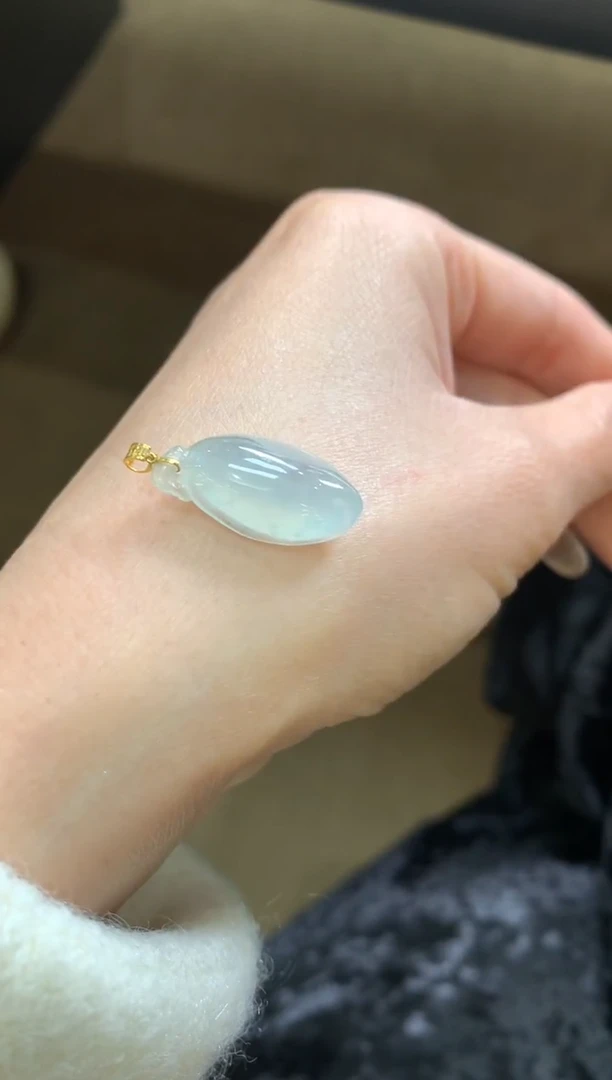 吊坠(不含链)18K金镶嵌翡翠翡翠