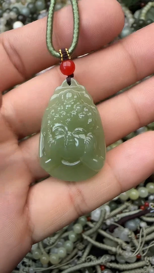 颈饰未镶嵌和田玉拍一发一