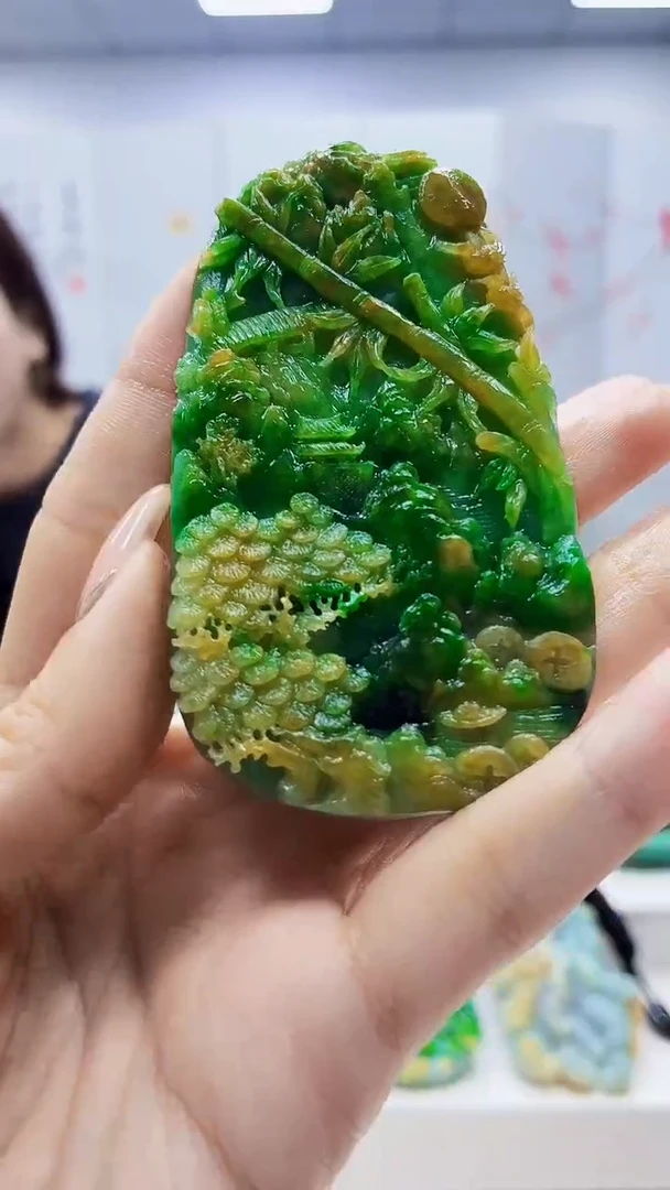 未镶嵌定制翡翠4829ty-毛货挂件47