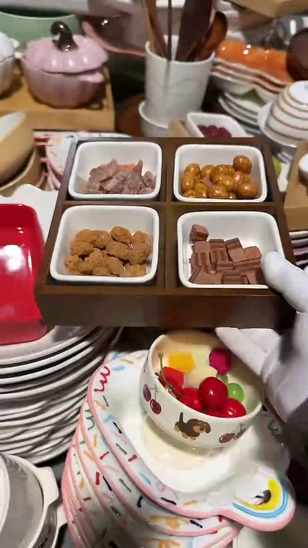 陶瓷四宫格方碗5件套微瑕 凑满20元包邮