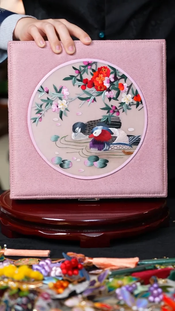 【闪购商品】织绣0801非遗国风手工美物