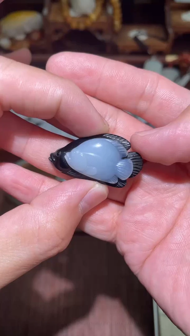 未镶嵌和田玉挂件鱼