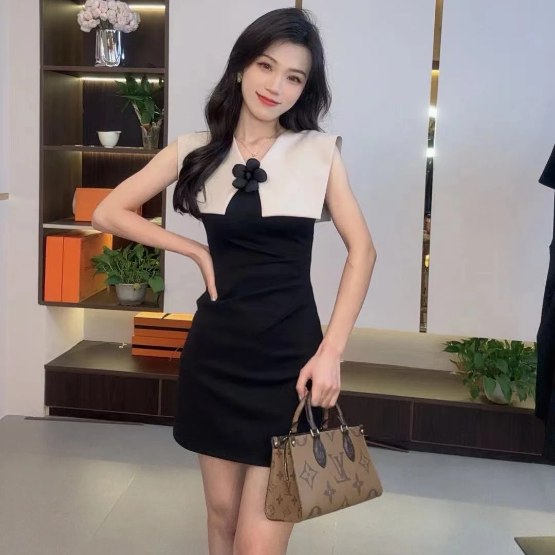 【小米】夏季新款修身优雅显瘦收腰气质设计感连衣裙SXJZQ401654