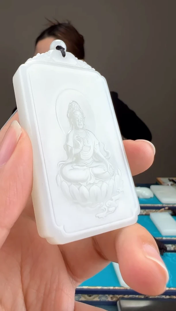 【闪购商品】和田玉颈饰未镶嵌1