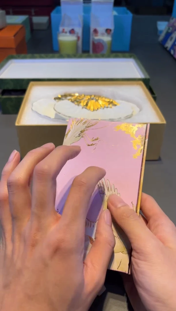 D5CG 小新全球仓小新全球仓小新全球仓