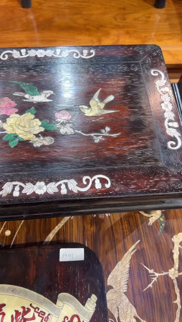 木木头款紫檀小地桌花鸟269.999