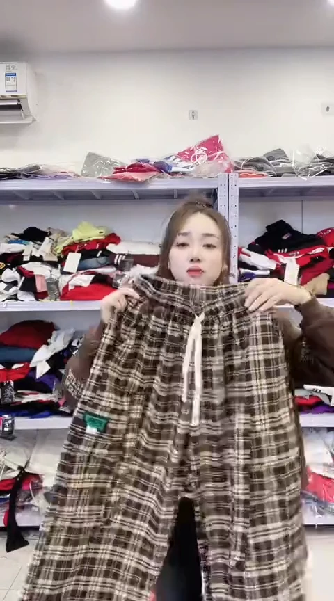 闪电购精品女装45XL