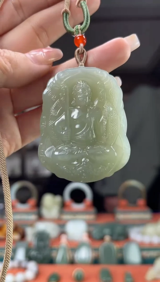 【闪购商品】和田玉颈饰未镶嵌佩佩鸡