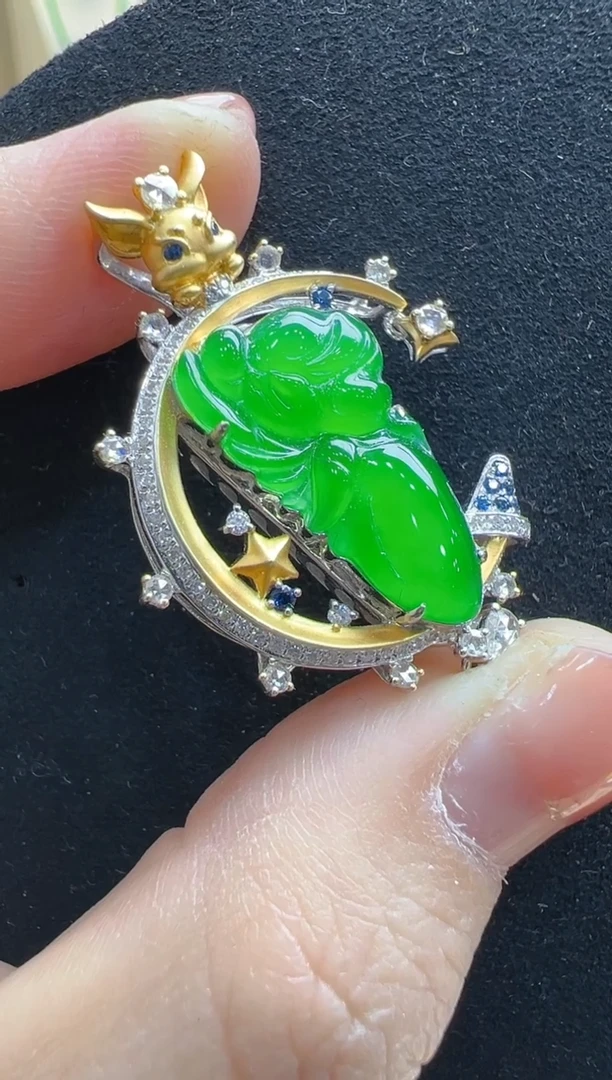【闪购商品】翡翠吊坠(不含链)18K金镶嵌多样性发货拍一发一