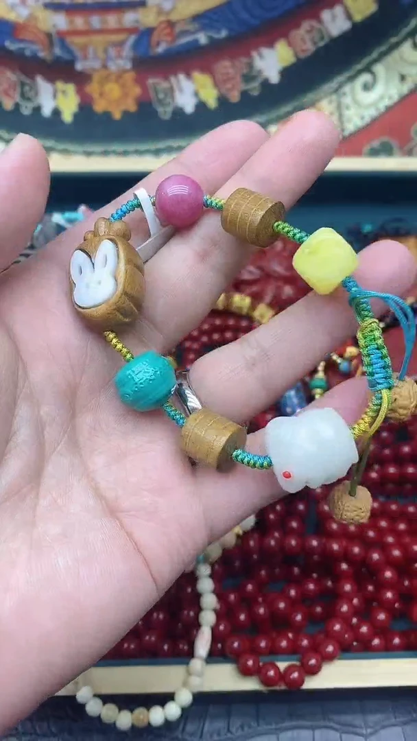 【闪购商品】玛瑙/玉髓新款合金兔子手链