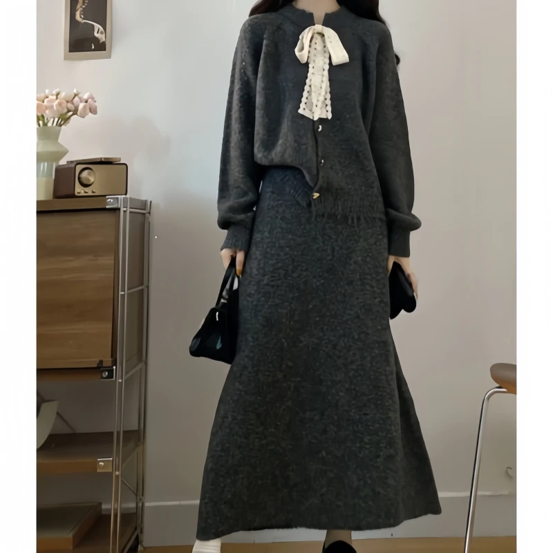 大码女装秋季新款韩版时尚休闲风蝴蝶结针织上衣半身裙毛衣两件套