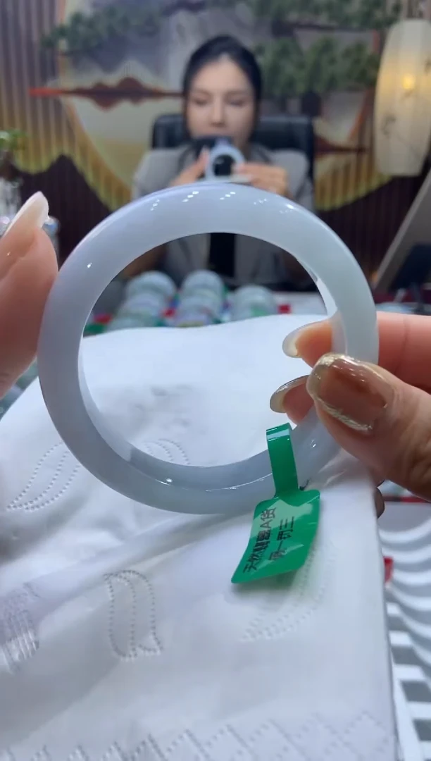 未镶嵌手镯翡翠00003407